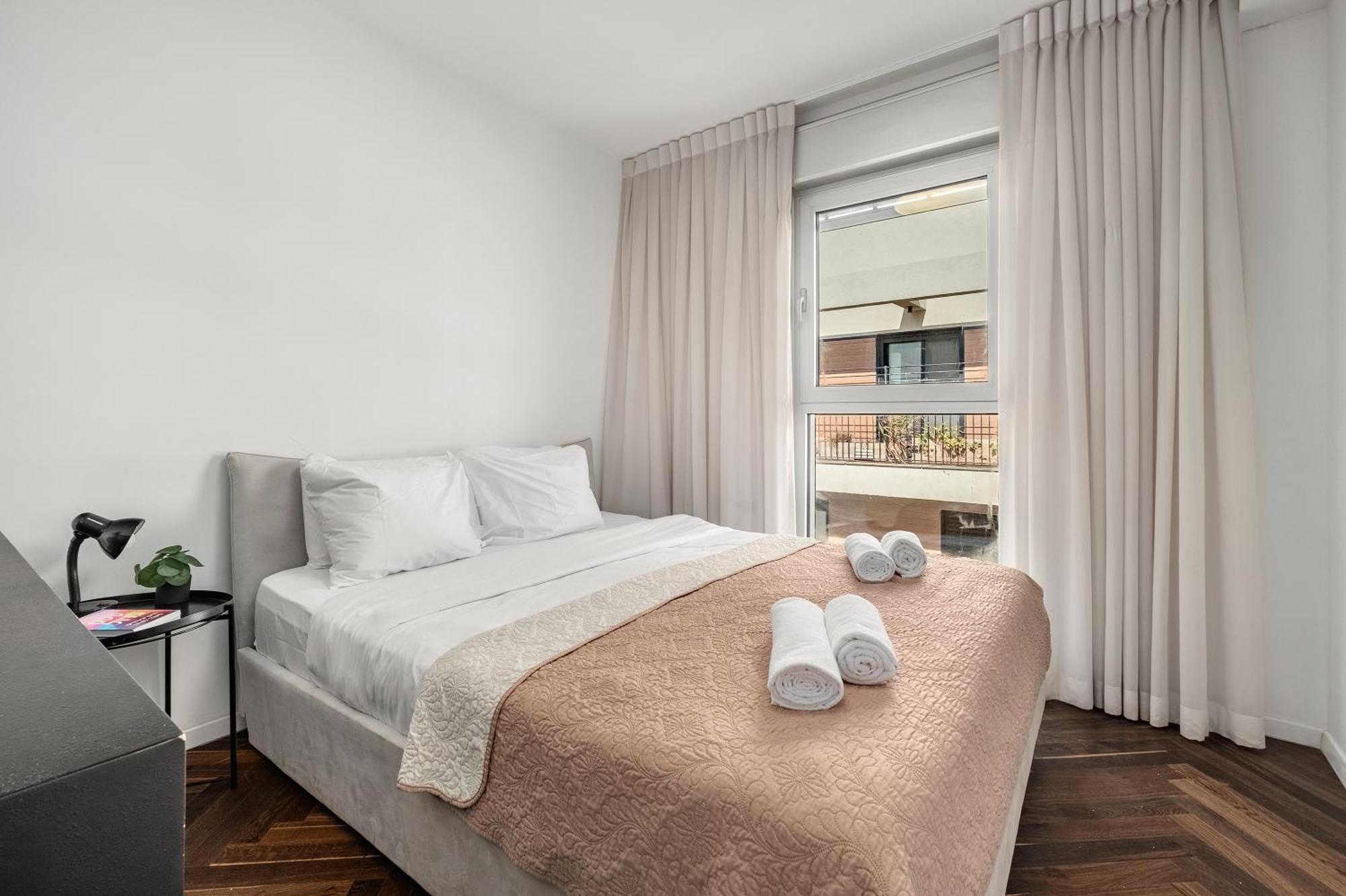 Penthouse 3Br + Roof Top + Parking - On The Beach 海法 外观 照片